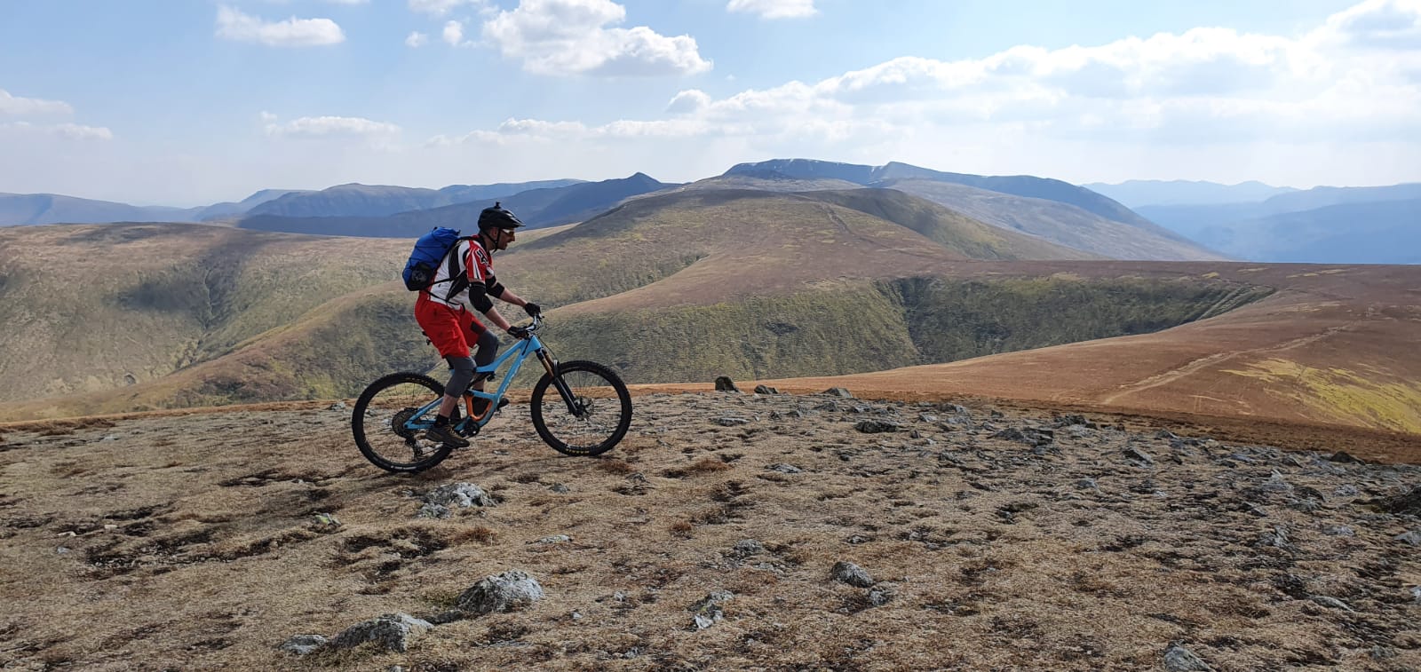Easy riding along the spine of the Helvellyn massif
